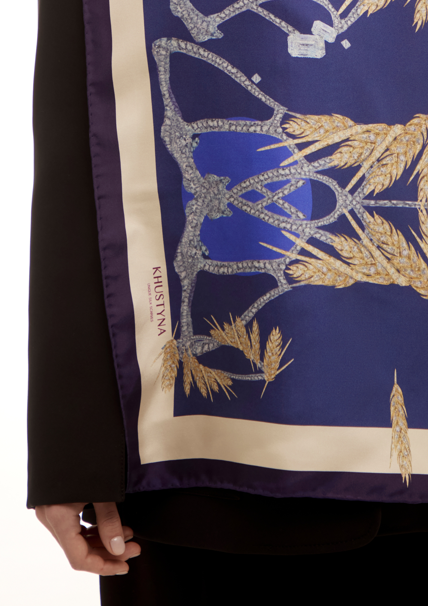 Seidenschal - ukrainischer schwarzer Weizen