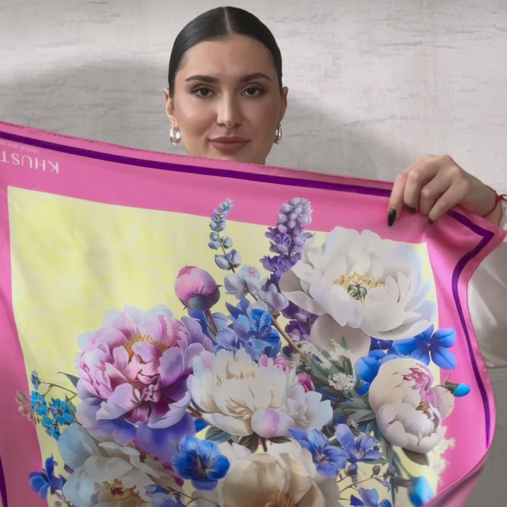 Шовкова хустина - Травневі квіти