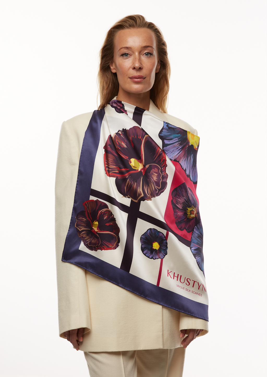 Foulard en soie - Fleurs ukrainiennes